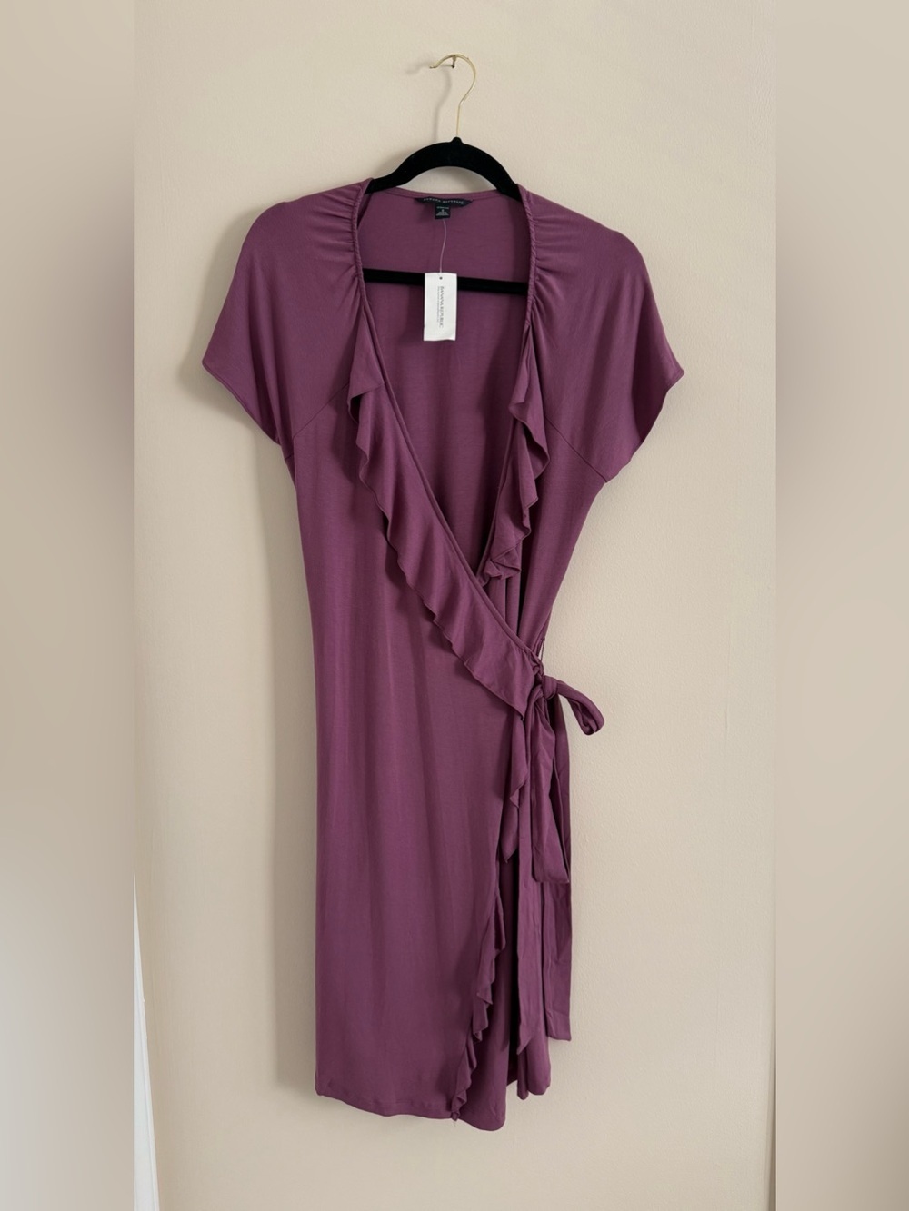 NWT Banana Republic Plum Ruffle Wrap Midi Dress Women’s Small Stretch